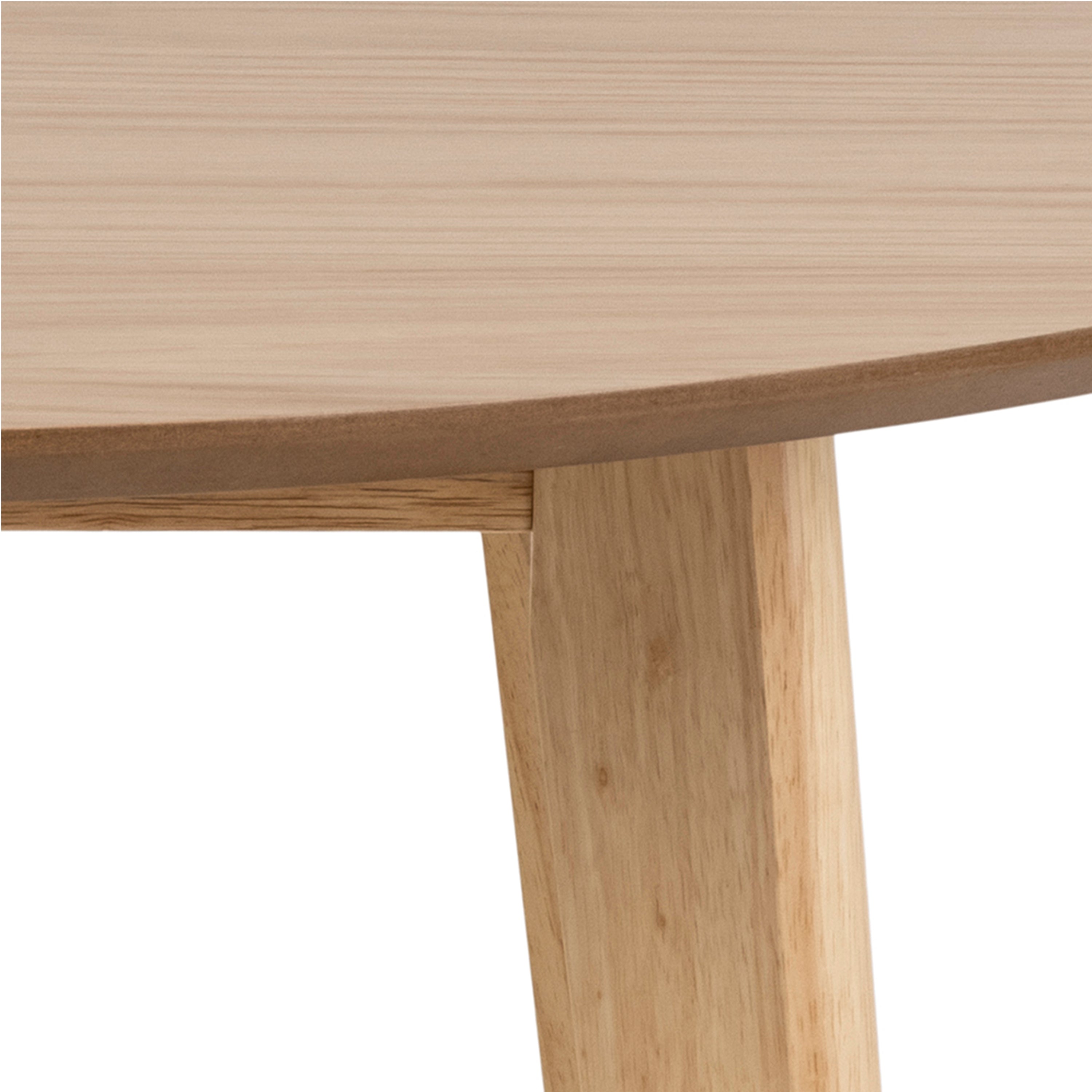 Roxby Round Dining Table in Oak 105cm
